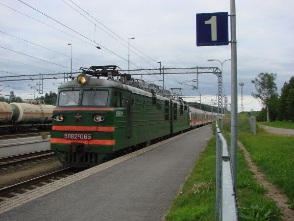 fi-rzd-vl82m-vainikkala-280708-pic2-full.jpg