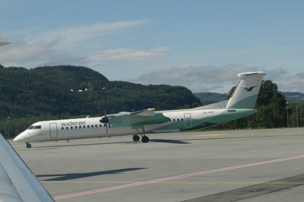 no-wideroe-q400-vaernes-080619-full.jpg