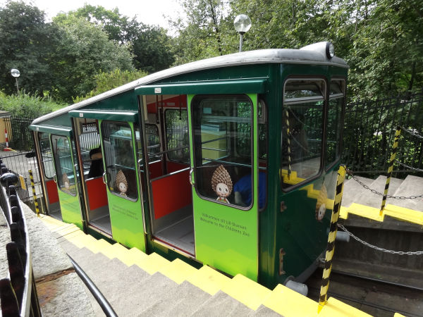 se-skansen-funicular-110812-full.jpg