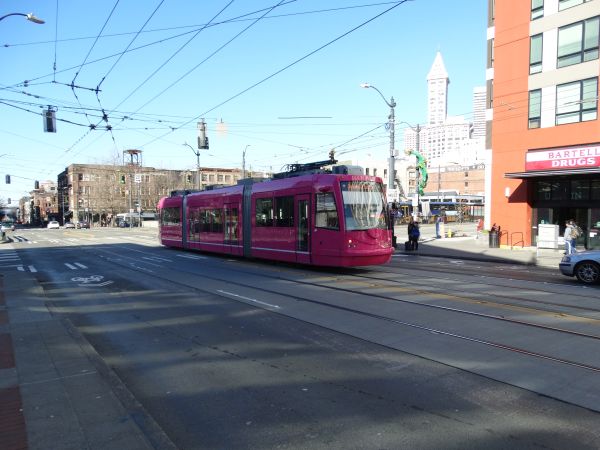 us-seattlestreetcar-firsthillpink-130217-pic2-full.jpg